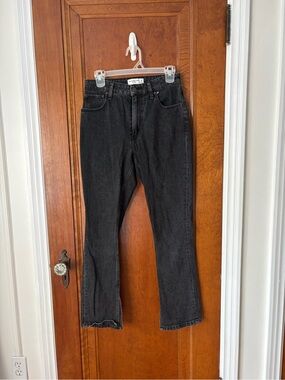 Abercrombie & Fitch Women’s Black Split Leg Skinny Jeans - size 2S